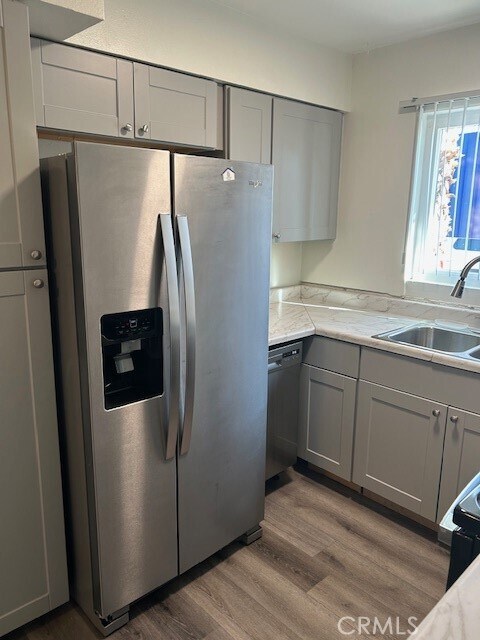 Foto del edificio - 51099 Eisenhower Dr