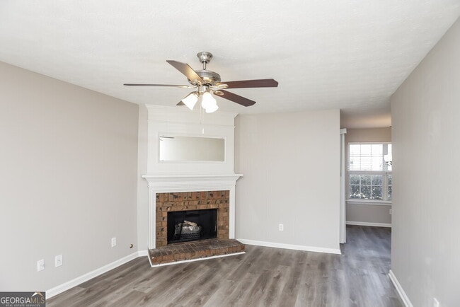 Building Photo - 2966 Heather Lake Dr