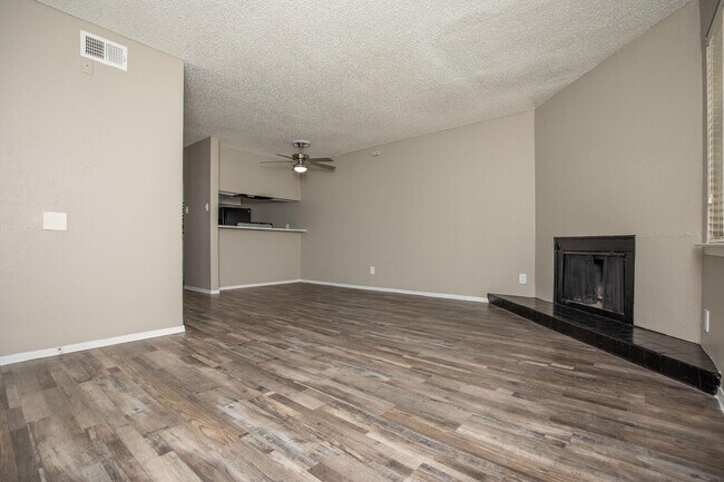 Foto del edificio - Toscana Apartments