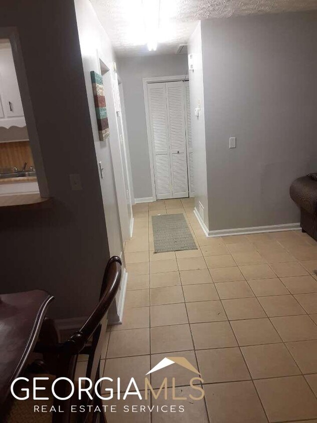 5000 Mountain Springs Way, Stone Mountain, GA 30083 Townhome Rentals