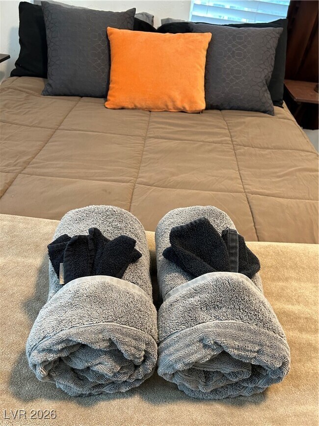 Foto del edificio - 308 S 10th St