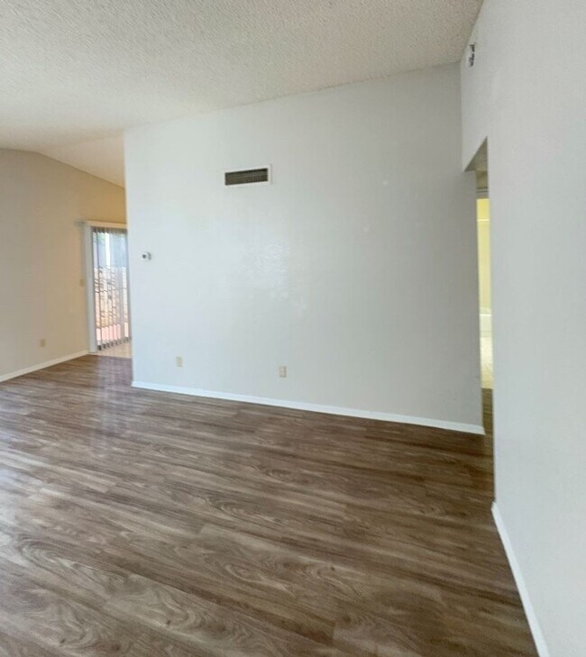Foto del edificio - Very Nice 2 bedroom house with a Community...