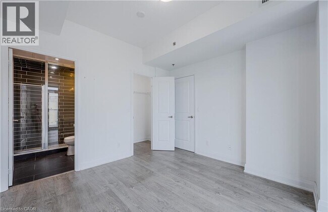 Building Photo - 55 Speers Rd