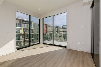 Building Photo - Coda