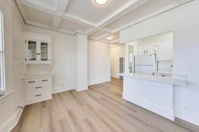 Foto del edificio - 772 S Second St