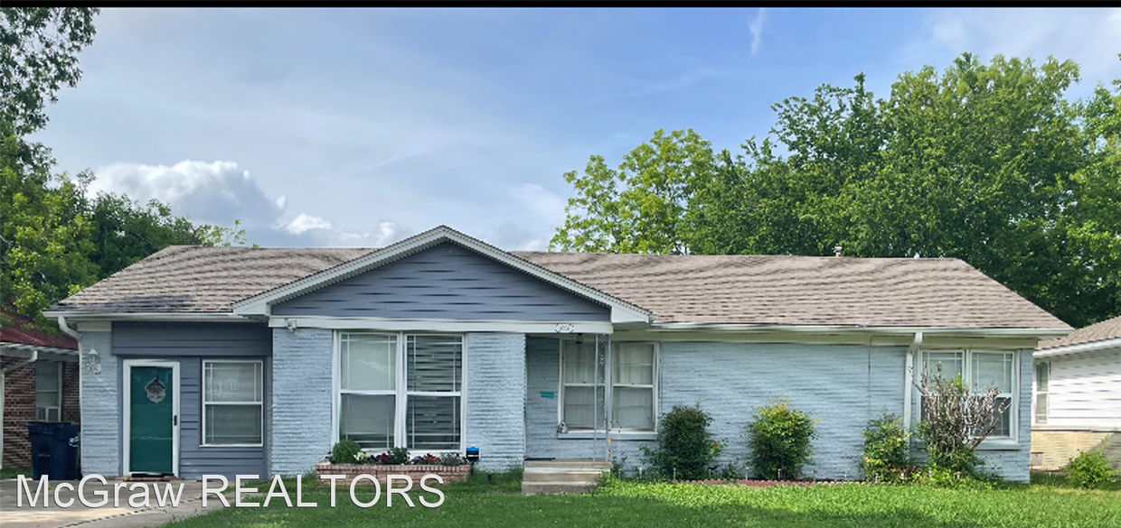 3 br, 1.5 bath House 1008 E 6th House for Rent in Ada, OK