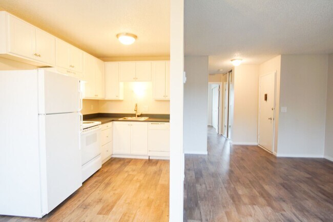 Foto del edificio - Contemporary 1-Bedroom in Buckman Neighborhood with Parking!