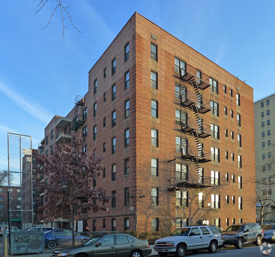 Foto principal - 407 Beach 20Th St