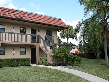 Building Photo - 21894 Lake Forest Cir