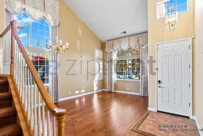 Foto del edificio - 3289 Monte Verde Ln