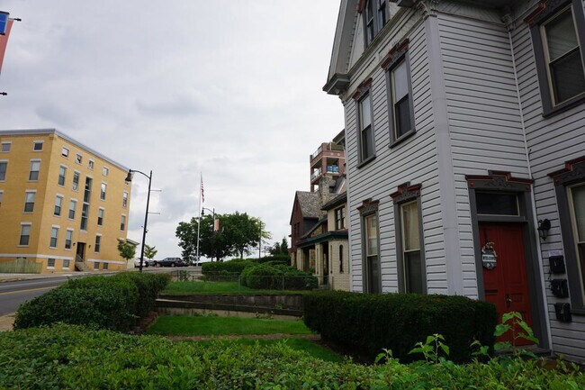 Building Photo - 525 - Grandview - MT WASHINGTON