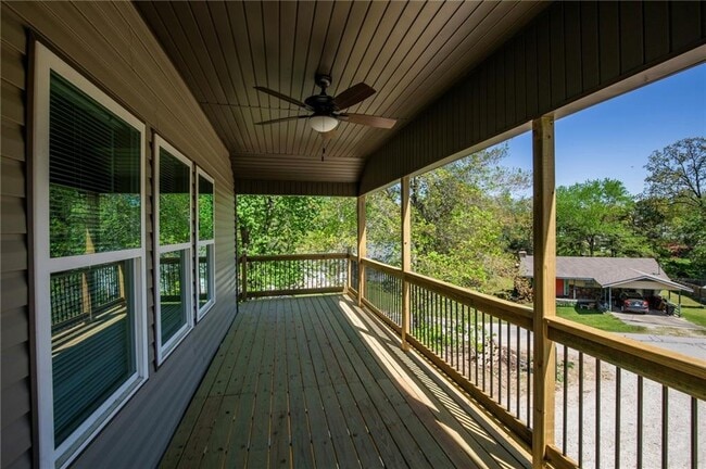 Building Photo - 8271 Elm Ln