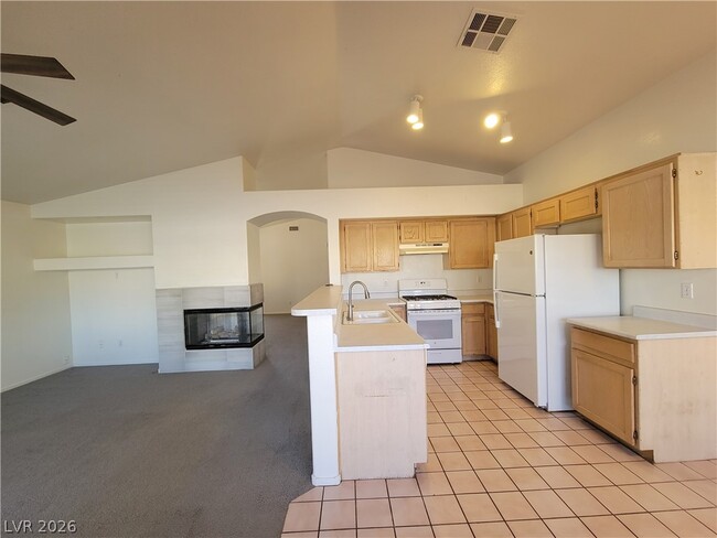 Foto del edificio - 8020 Hurricane Cove Ct