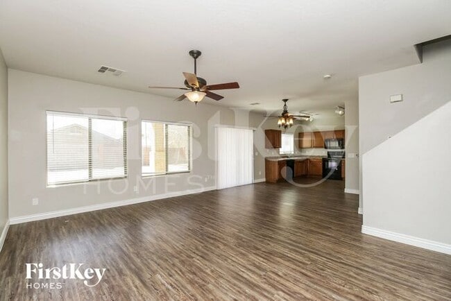 Building Photo - 10813 E Verbina Ln