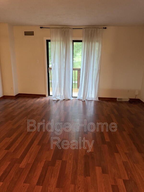 Foto del edificio - 210 Woodhaven Dr