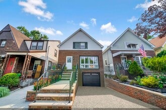 Building Photo - 12 Pavonia Ct