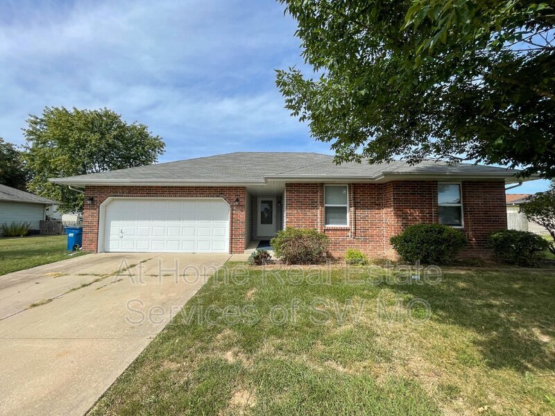 4037 W Mesa St, Battlefield, MO 65619 House Rental in Battlefield, MO