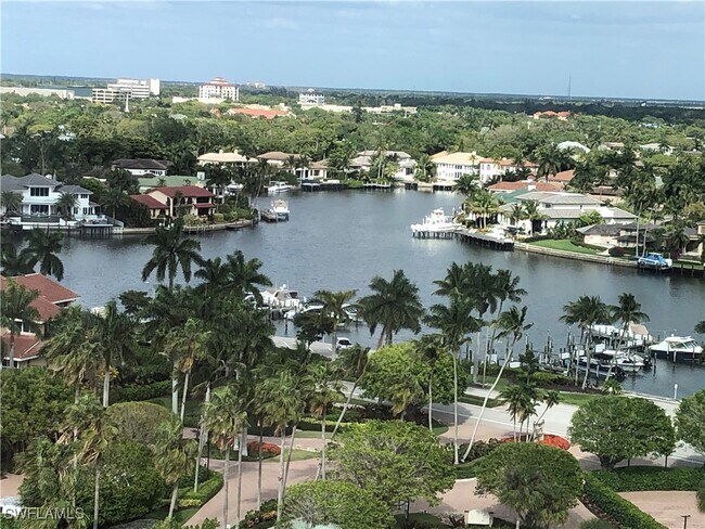 Foto del edificio - 4551 Gulf Shore Blvd N