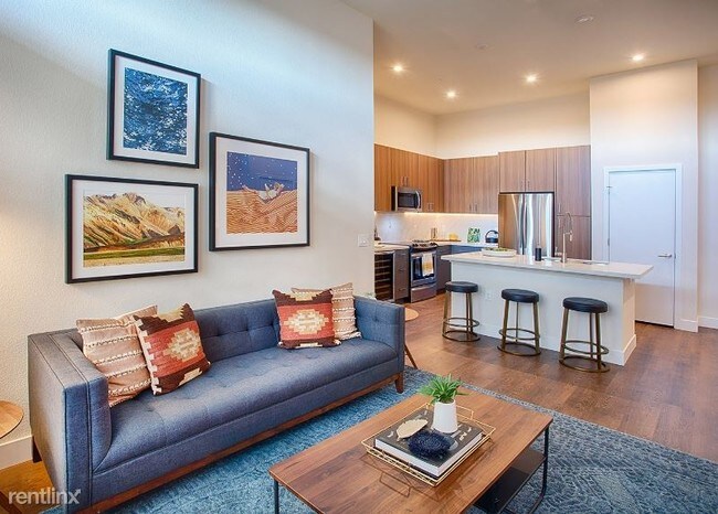 Foto del edificio - 700 W Mississippi Ave