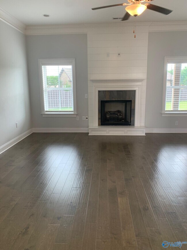 Foto del edificio - 22883 Ledges Dr