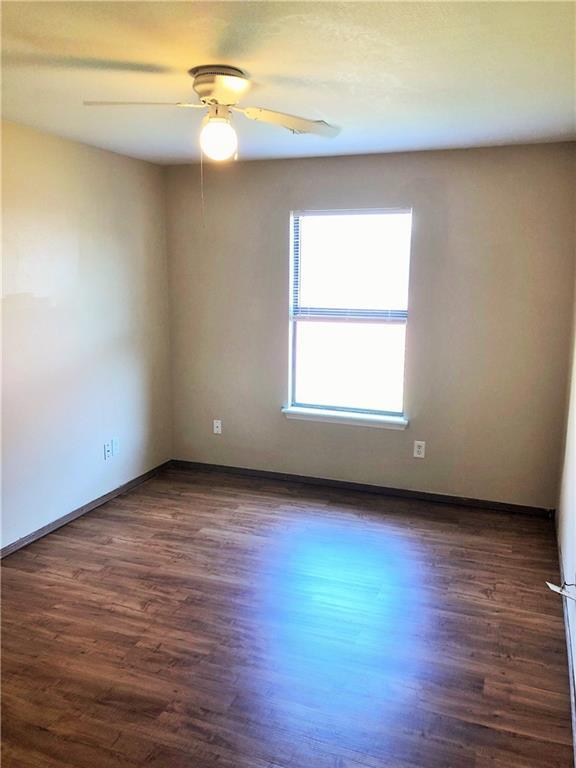 Building Photo - 2312 W Roselawn St
