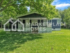 Building Photo - 664 Cherokee Dr