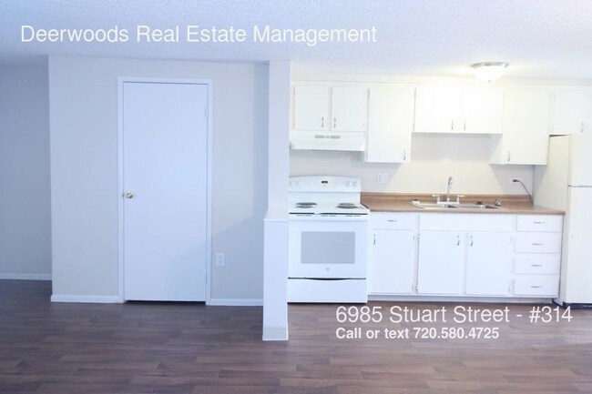 Building Photo - 6985 Stuart St