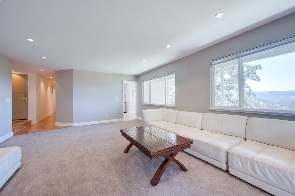 Living Room - 2308 Caballo Ranchero Dr