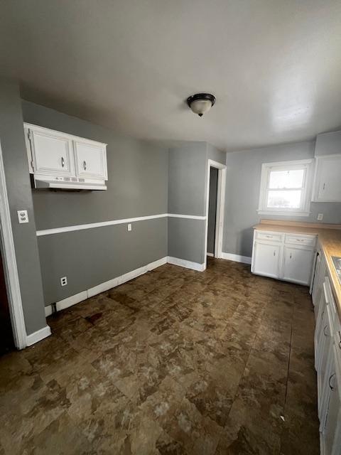 Building Photo - 705 E Judson Ave