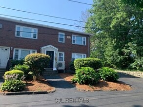 Building Photo - 48-58 Edge Hill Rd