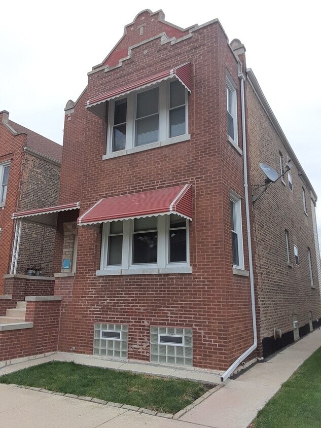 Primary Photo - 4447 S Francisco Ave