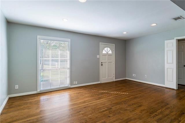 Foto del edificio - 9611 Lakemont Dr