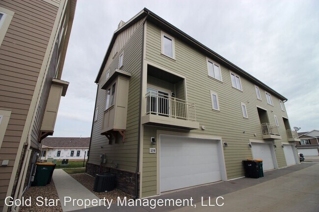 Building Photo - 3 br, 2.5 bath House - 3210 Kenner Lp