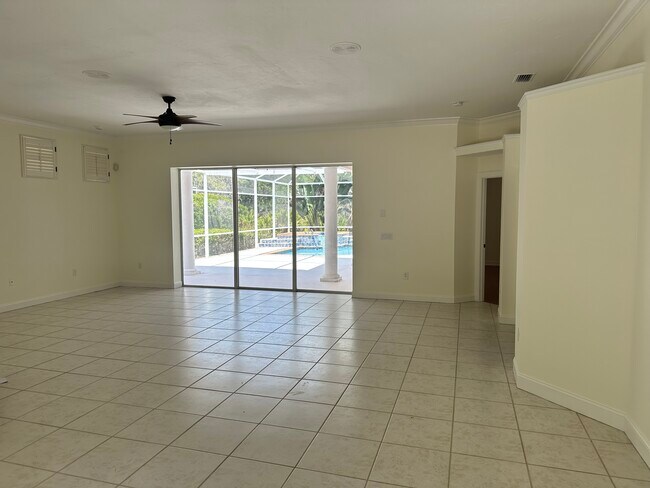 Building Photo - 20 Bishopscourt Rd