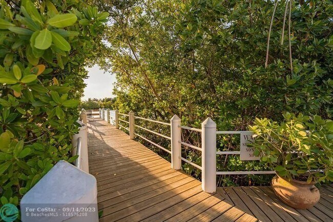 Foto del edificio - 3601 S Ocean Blvd