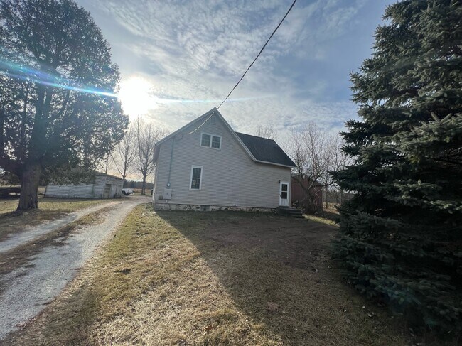 Building Photo - 11719 Ravine Dr