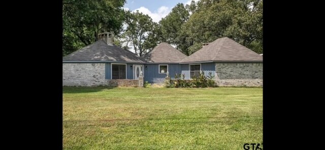 Primary Photo - 17928 W Lakeview Dr