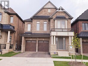 Building Photo - 6 Settlers Rd E