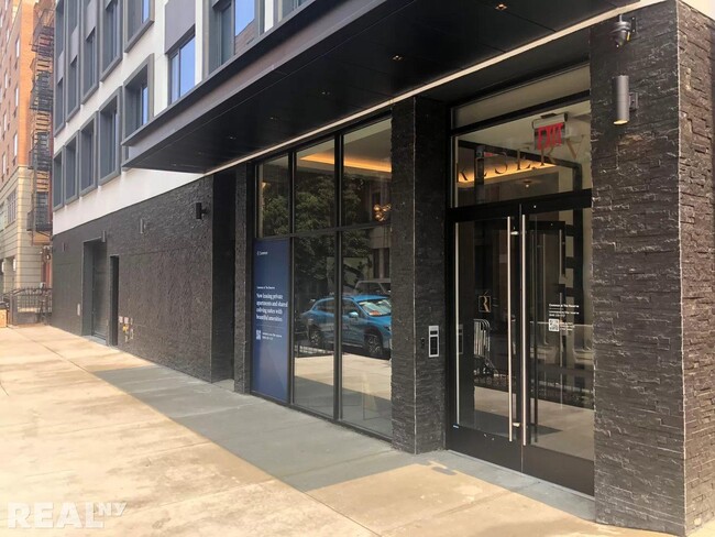 Foto del edificio - 212 East 125th Street