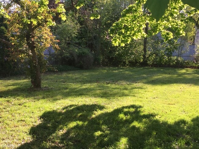 Building Photo - 1 br, 2 bath House - 40646 Gilbert St