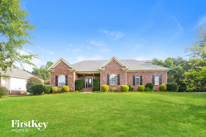 Primary Photo - 201 Bethlehem Dr