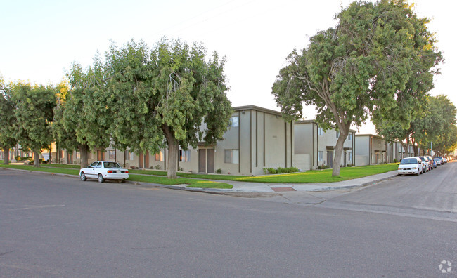 Building Photo - The Village Townhomes