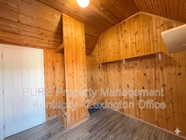 Building Photo - 1825 Indian Mound Dr