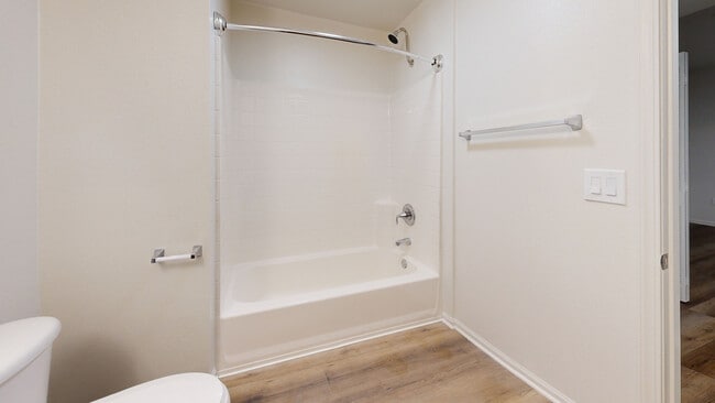 Interior Photo - Jefferson at Marina del Rey