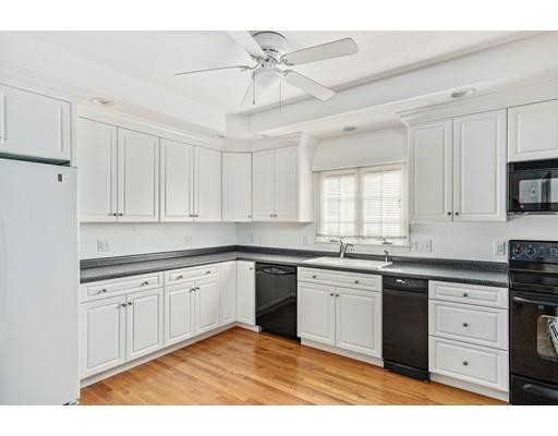 Building Photo - 16 Westerly Ave