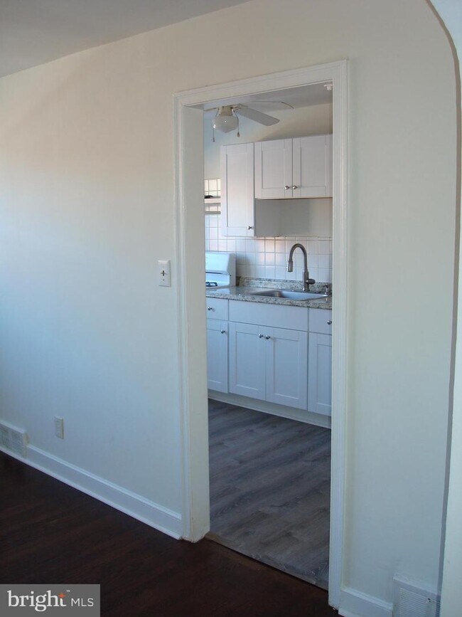 Building Photo - 306 Austin Dr