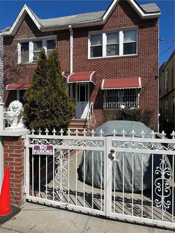 Foto principal - 1037 E 231st St
