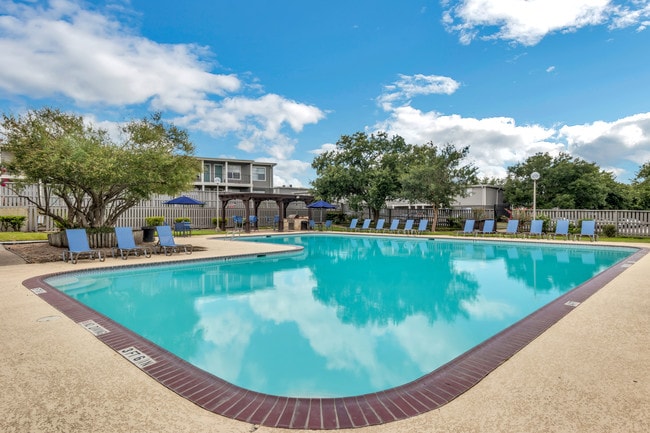 The Grand 1501 - The Grand 1501 Apartments