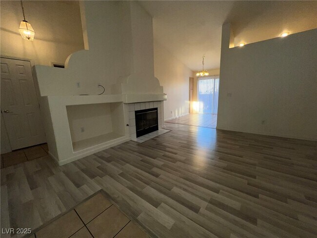 Foto del edificio - 1708 Eagle Peak Way