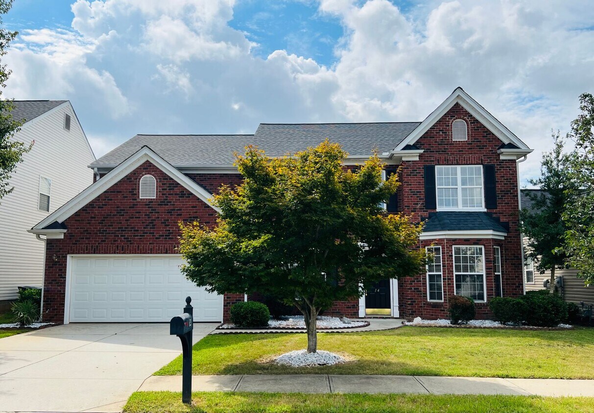 14 Galway Dr, Greer, SC 29650 House Rental in Greer, SC